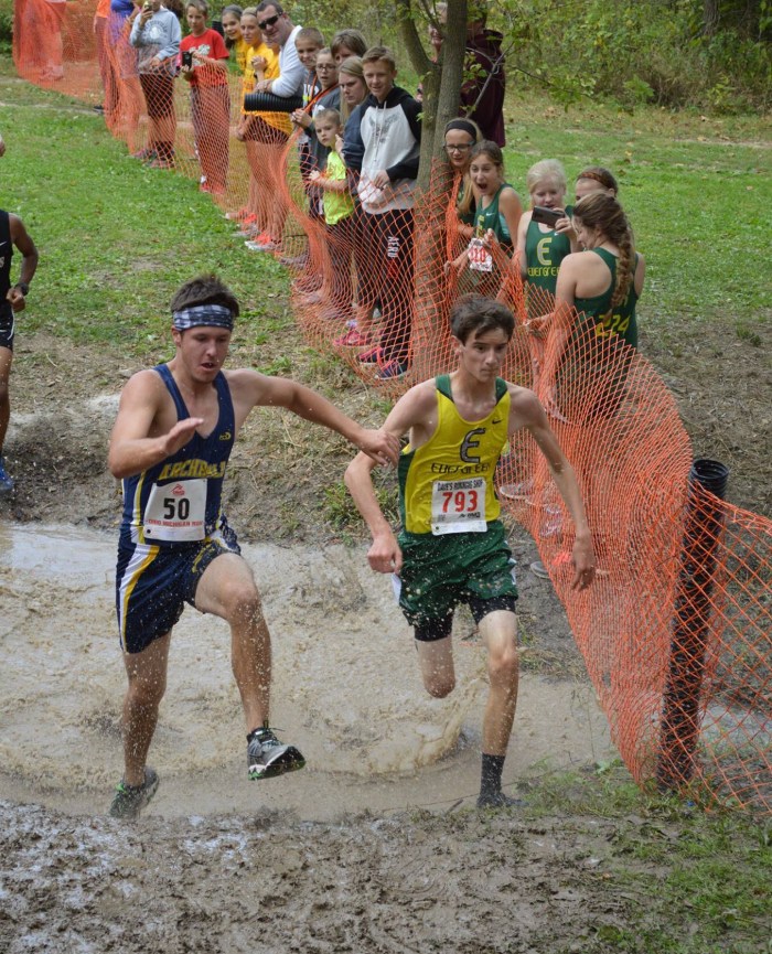 Brendan looks to attach the hill after emerging from the water hazard