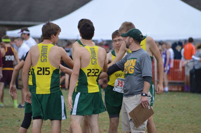 2015 District boys huddle