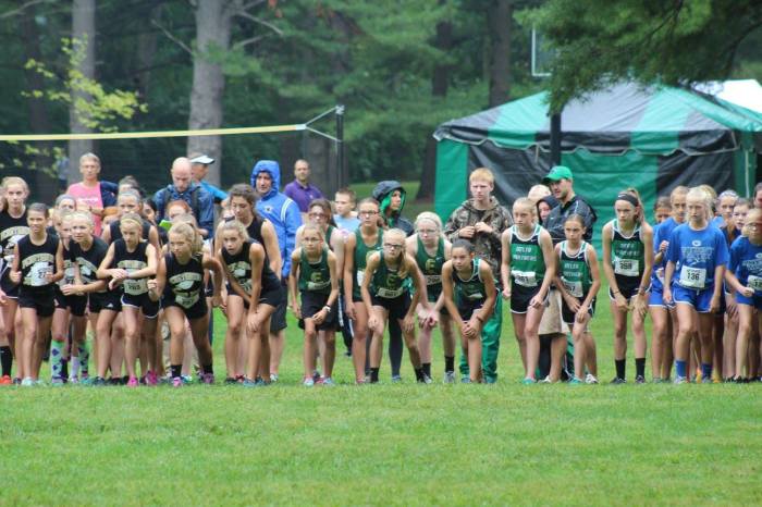 2016 Fayette girls start